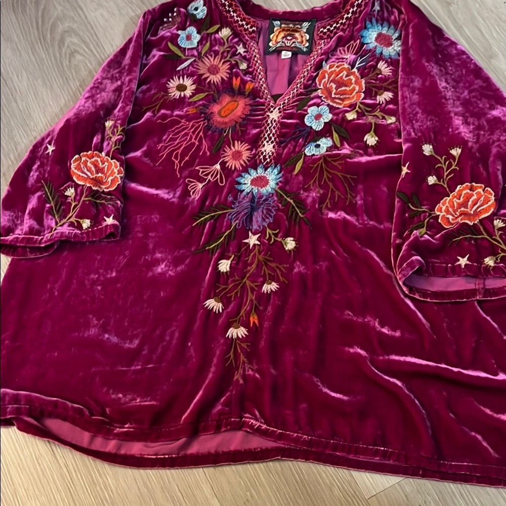 Embroidered Velvet Women's Top - Pink by Johnny Was